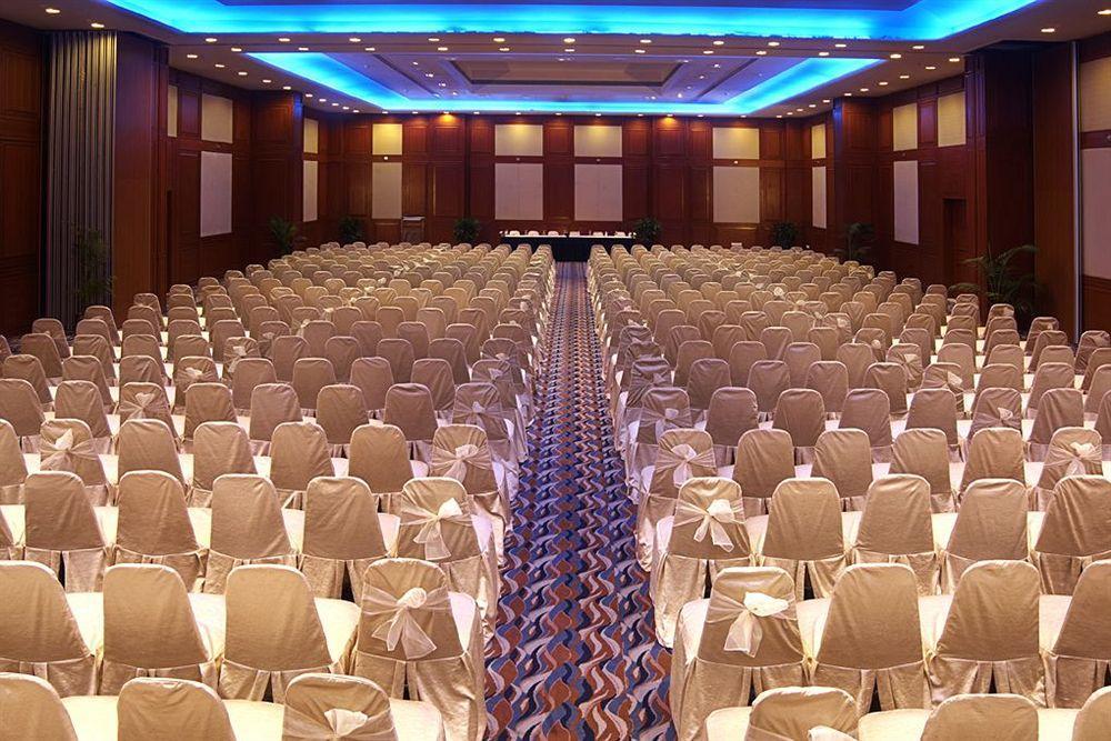 The Chancery Pavilion Bangalore Esterno foto