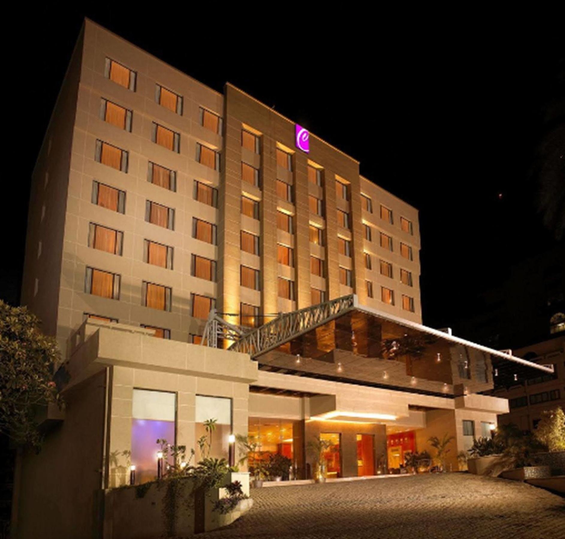 The Chancery Pavilion Bangalore Esterno foto