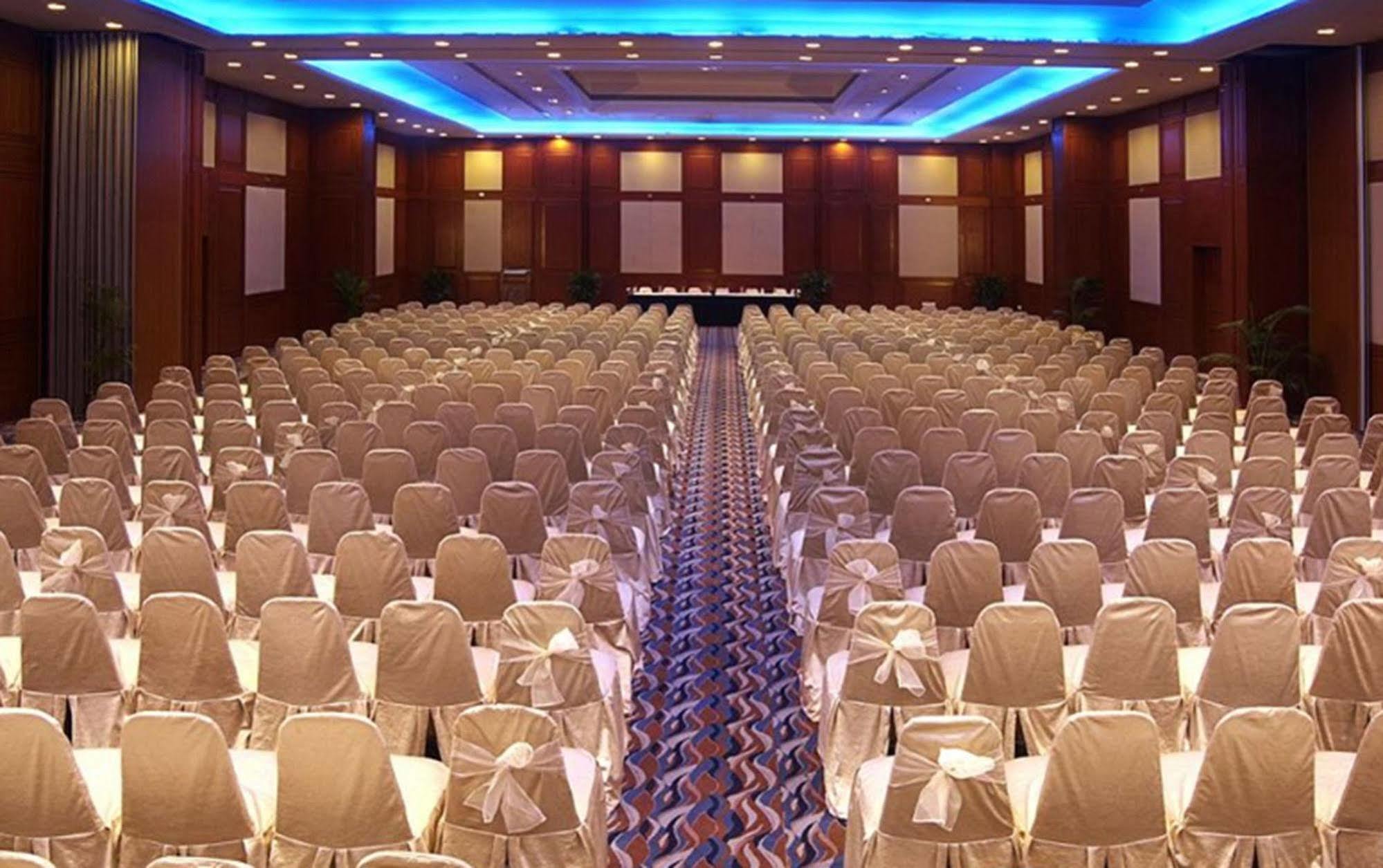 The Chancery Pavilion Bangalore Esterno foto