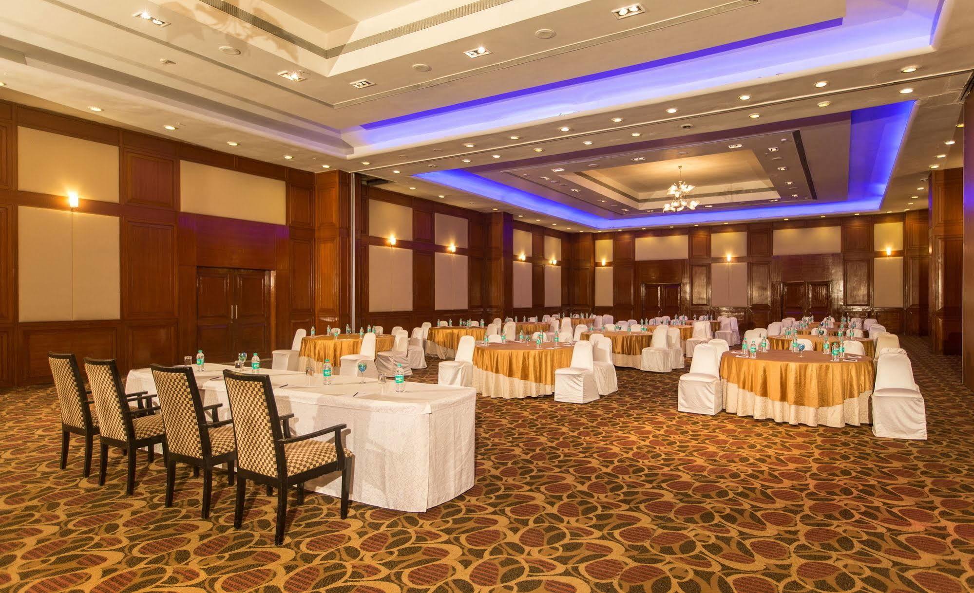 The Chancery Pavilion Bangalore Esterno foto